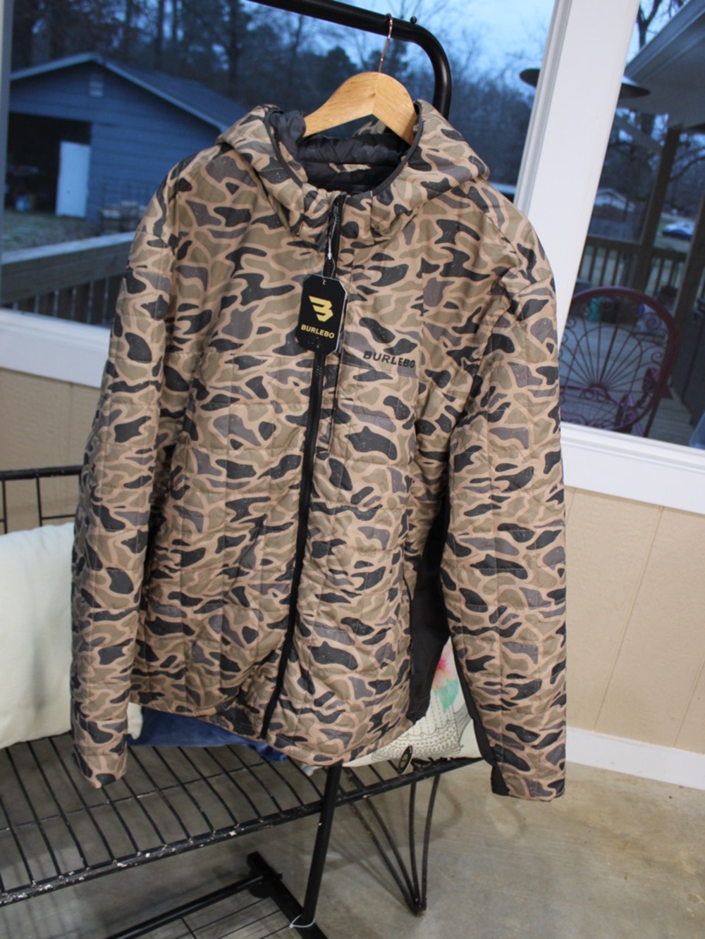Burlebo Camo Puffer Jacket Mens Size XL New With Tags